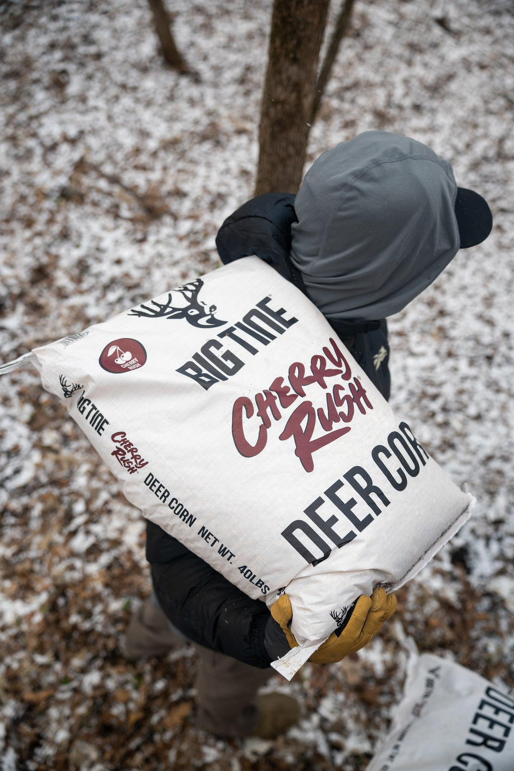 Big Tine Cherry Rush Deer Corn Pallet